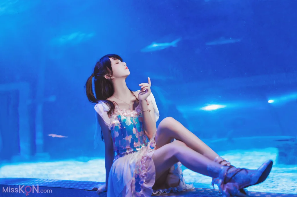 Coser@桜桃喵: 水族馆 (15 photos)