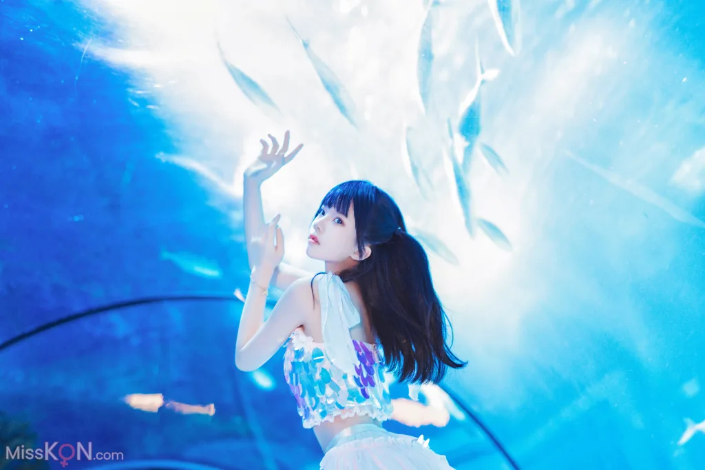 Coser@桜桃喵: 水族馆 (15 photos)