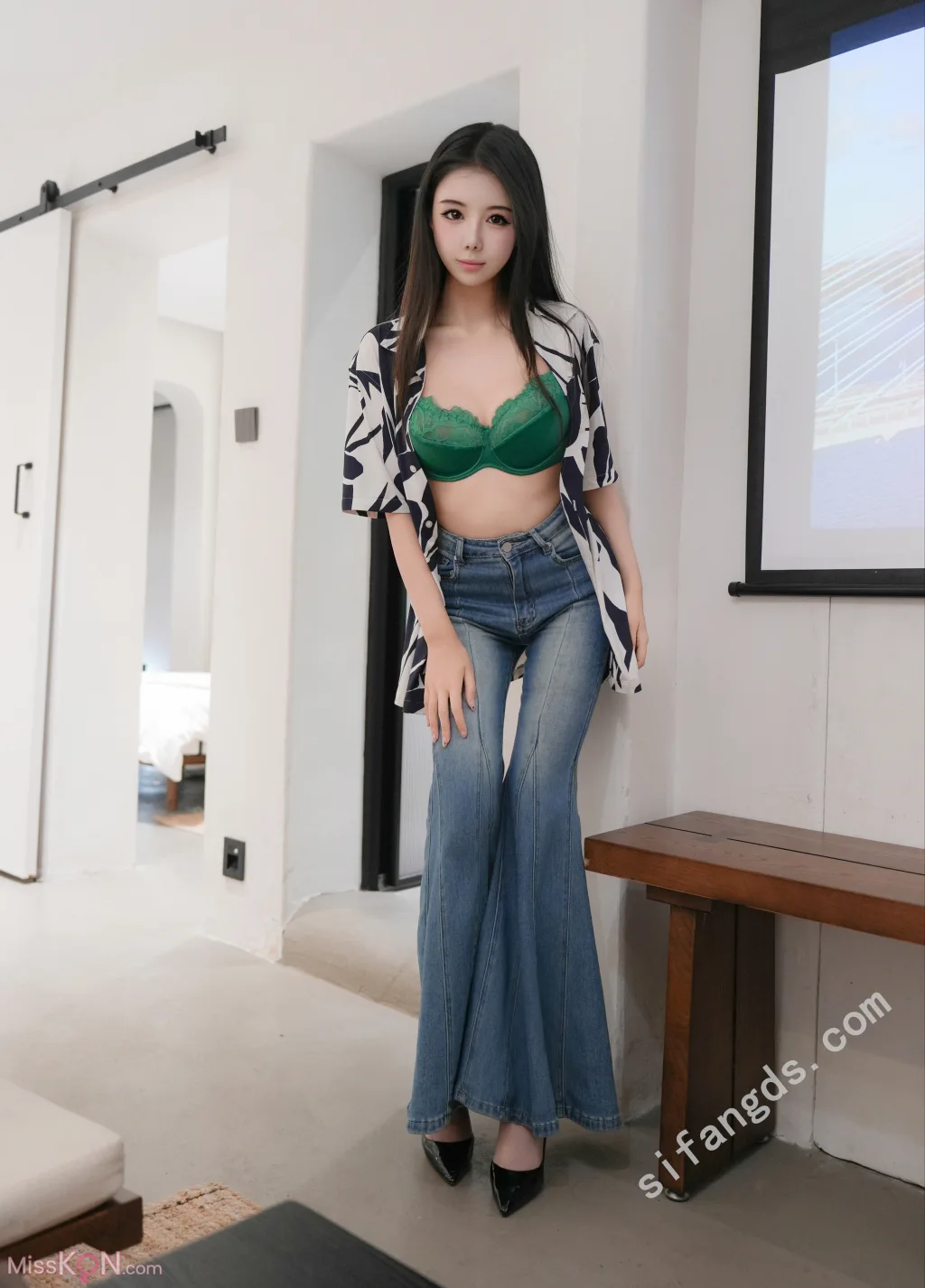 [XR Uncensored] 袁圆: R18 秀人网模特 牛仔裤里的灰丝 (89 ảnh)
