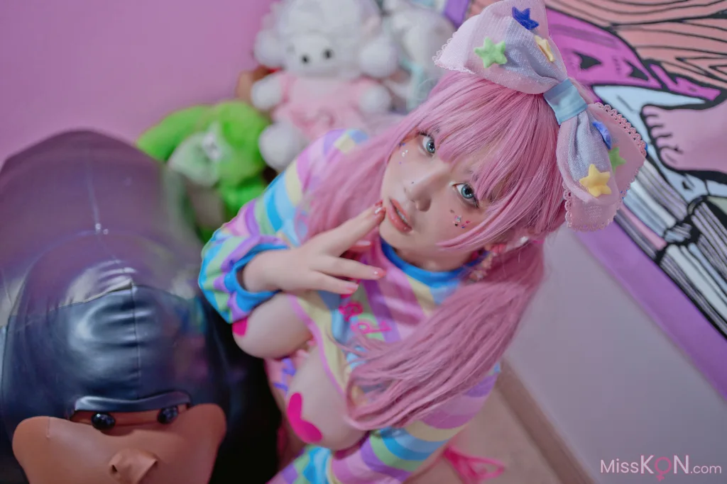 Coser@阿半今天很开心: 粉色双马尾 (43 ảnh)