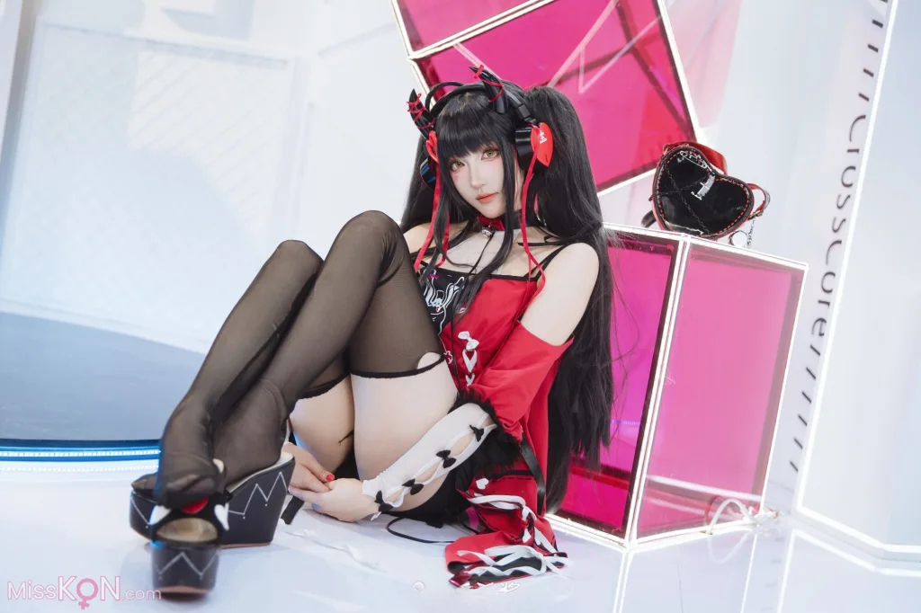 Coser@瓜希酱: 交错战线cos旋律 (14 ảnh)