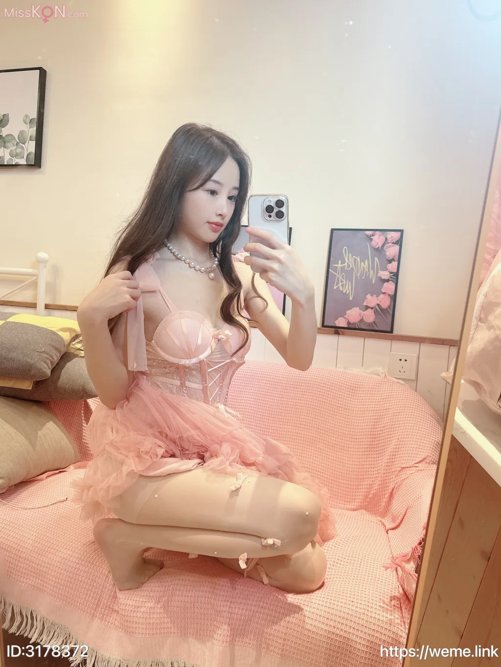 小萌子: 粉色萌妹 (46 ảnh)