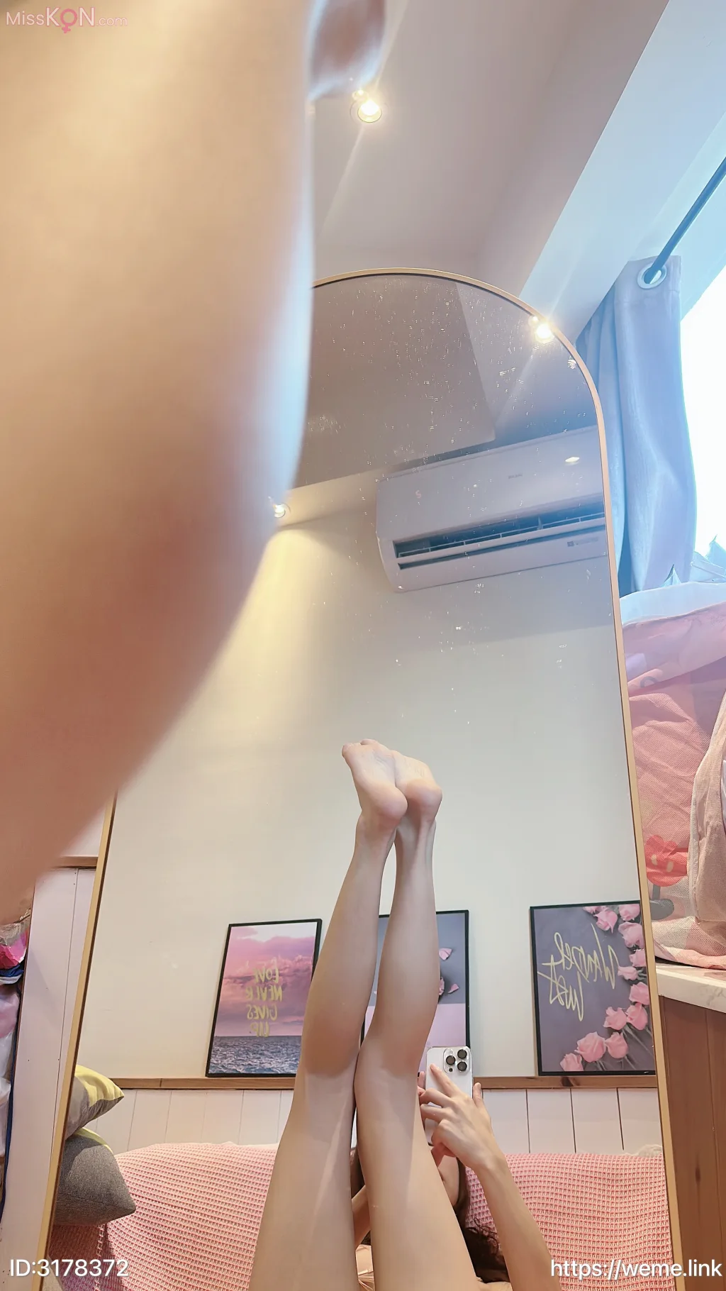 小萌子: 粉色萌妹 (46 photos)