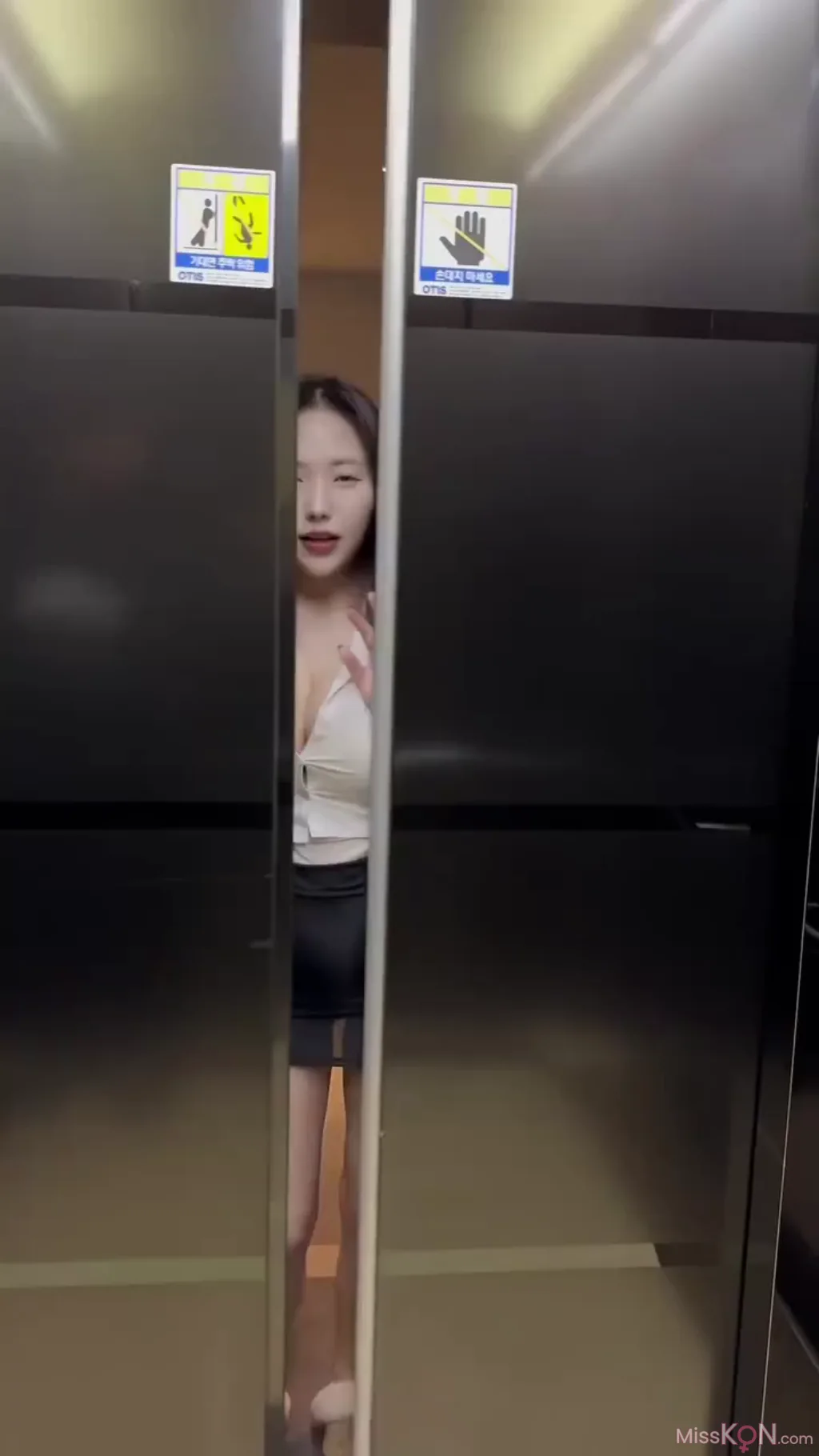 Yeon Hwa (연화) (쭈바디): 룩북 페트리온 (31 photos + 8 videos) – Page 3