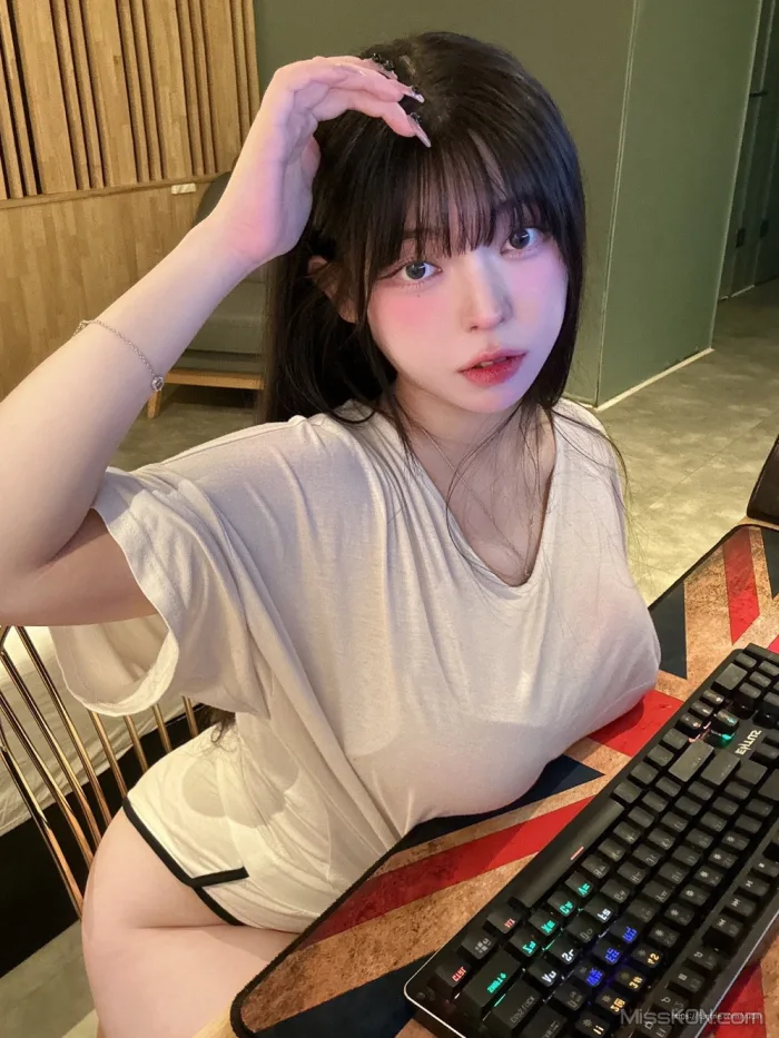 Yudi (유디): 토끼여친 (29 ảnh )