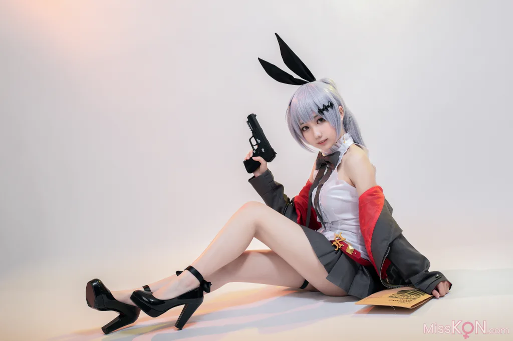 Coser@小木曾AYA: 少女前线 Fn-57 (20 photos)