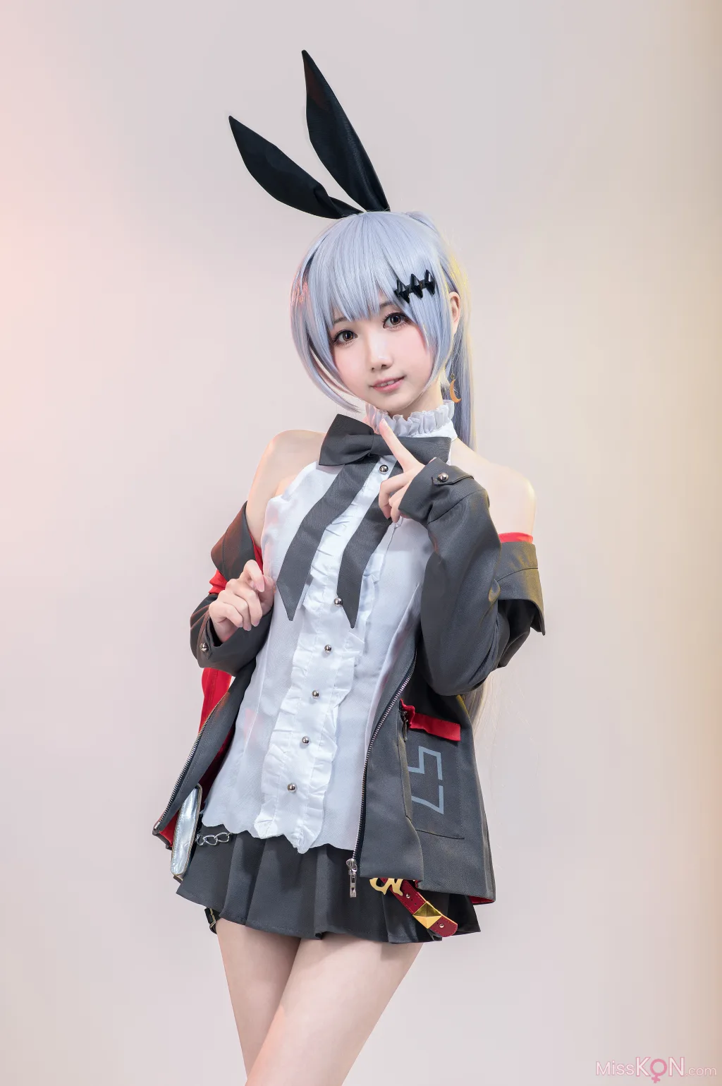 Coser@小木曾AYA: 少女前线 Fn-57 (20 photos) – Page 2