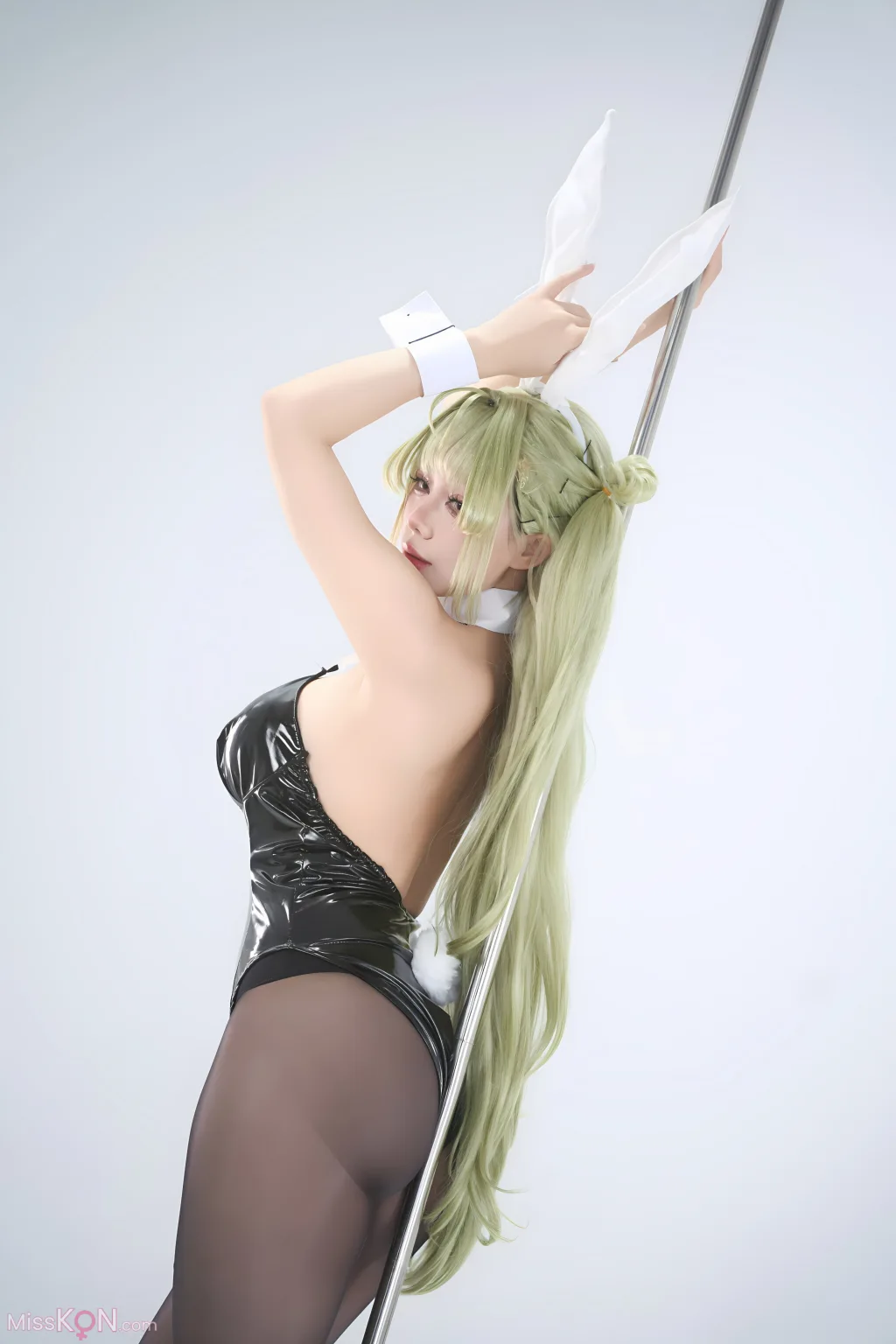 Coser@九言: NIKKE胜利女神 索达 (82 ảnh )