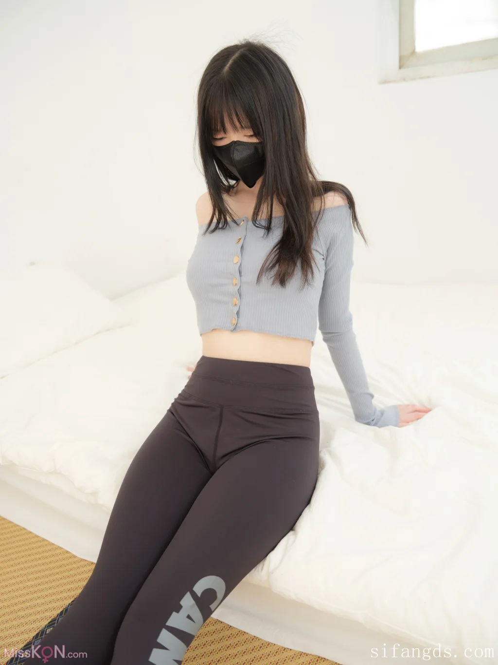 [紧急企划] 见希w: R18 内部私定 OL&瑜伽裤+4K视频 (105 photos + 1 video) – Page 5