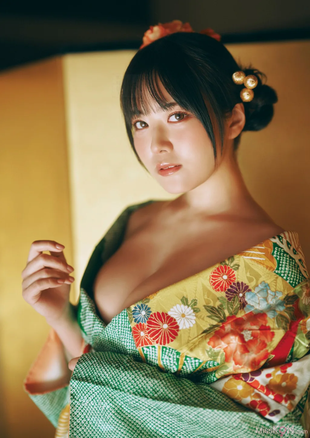 [JP] Shinonome Umi (東雲海): キケンナアソビ (54 photos)