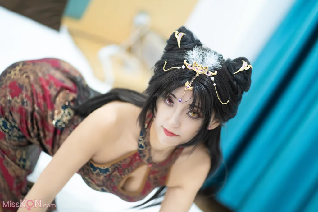 Coser@职业奶妈三水子: 玉玲珑旗袍 (54 photos)