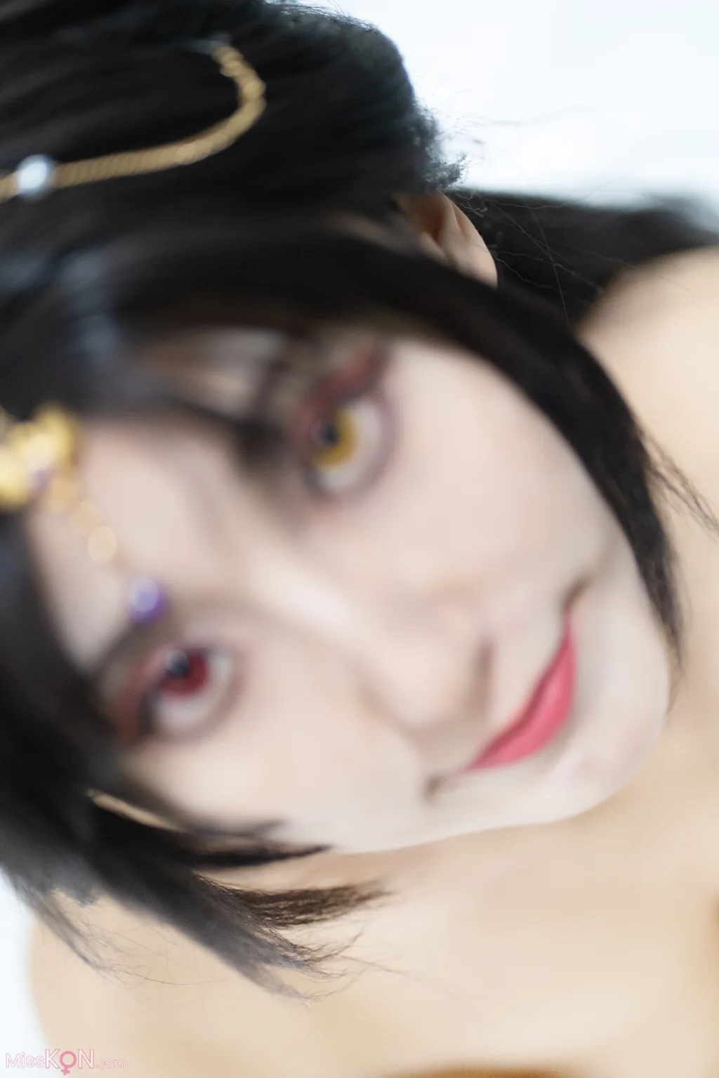 Coser@职业奶妈三水子: 玉玲珑旗袍 (54 photos)