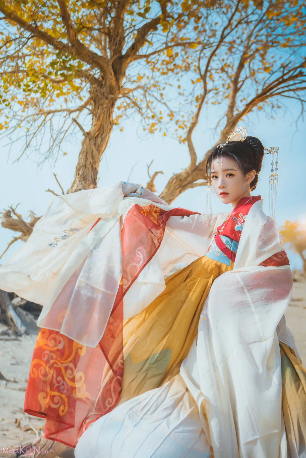 Coser@桜桃喵: 惊鸿 (15 photos)