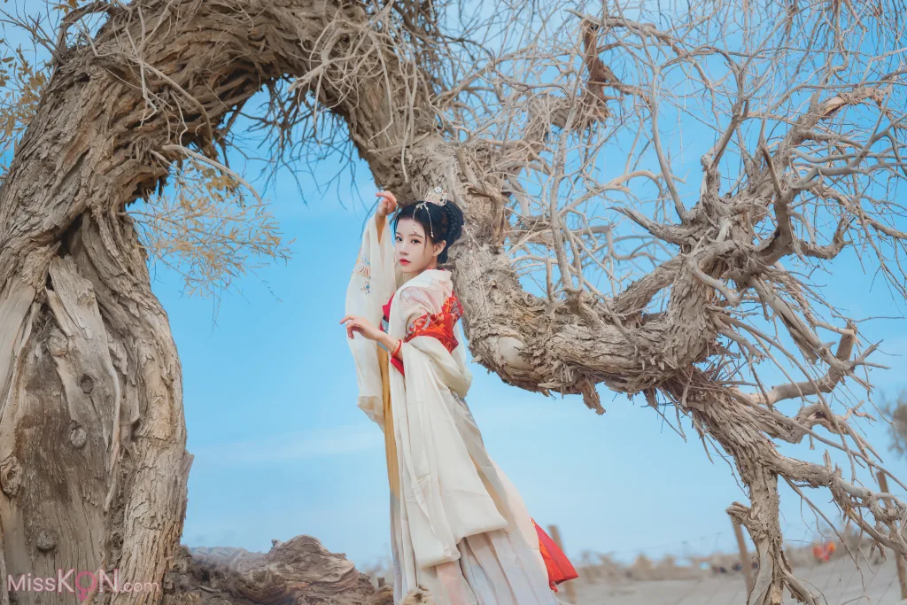 Coser@桜桃喵: 惊鸿 (15 photos) – Page 2