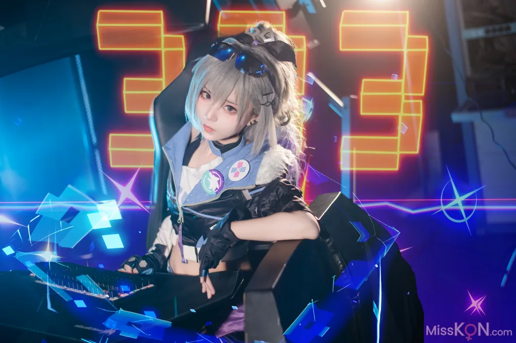 Coser@花柒Hana: 崩坏：星穹铁道 银狼 (17 ảnh)