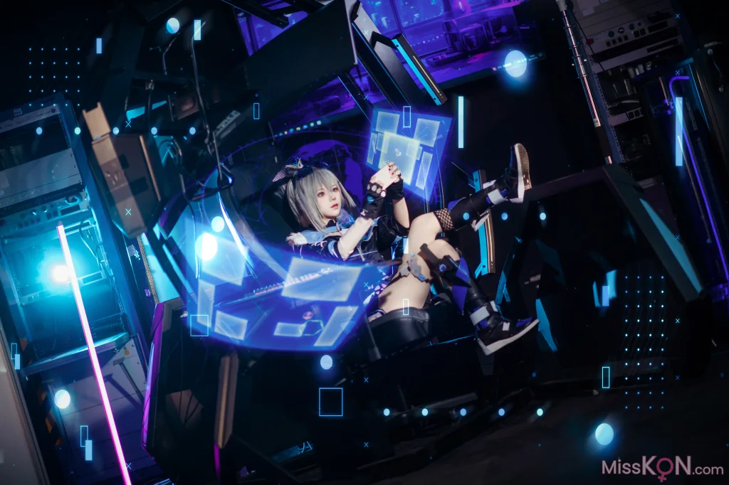 Coser@花柒Hana: 崩坏：星穹铁道 银狼 (17 ảnh)
