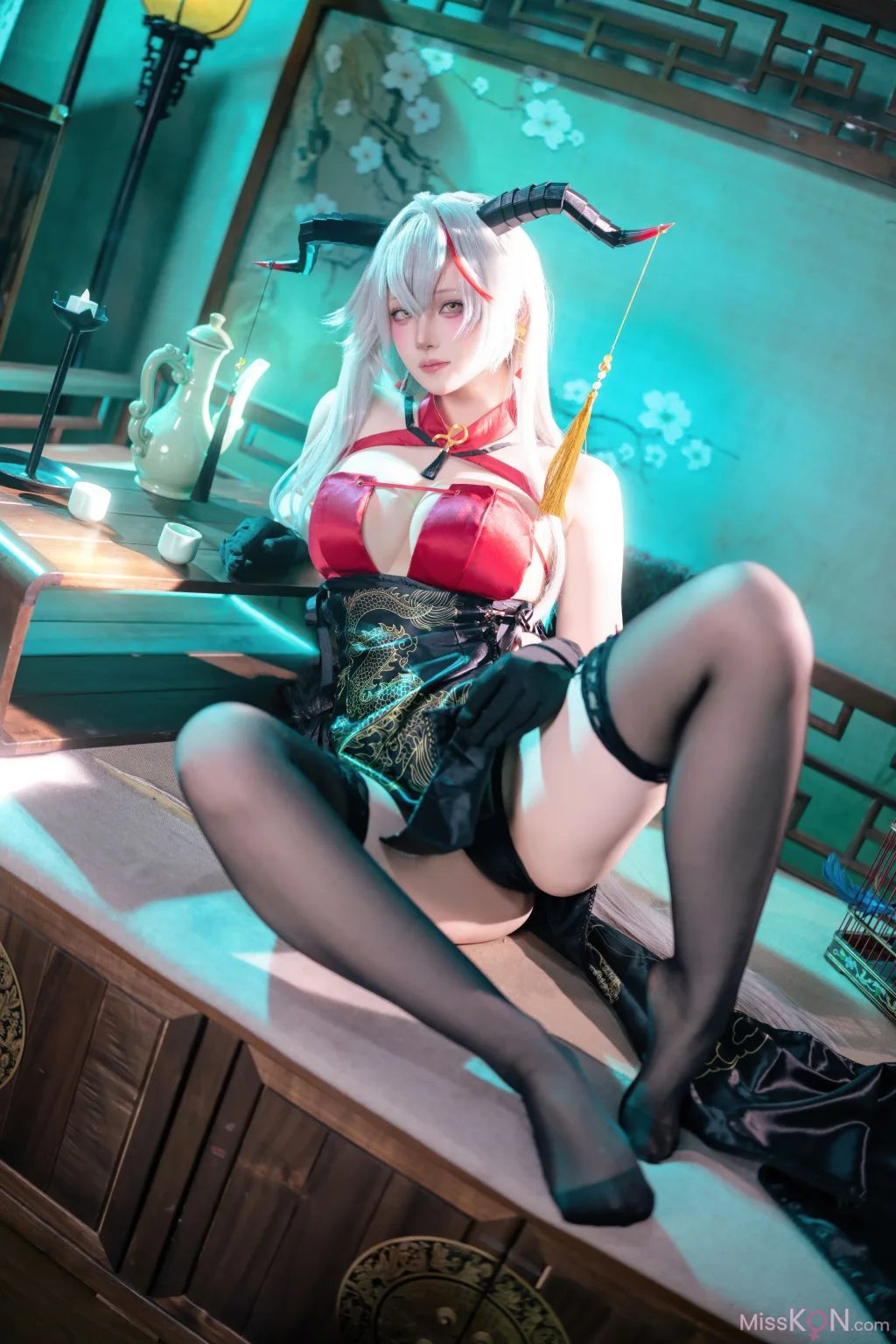 Coser@屿鱼: 碧蓝航线 埃吉尔旗袍 (50 ảnh)