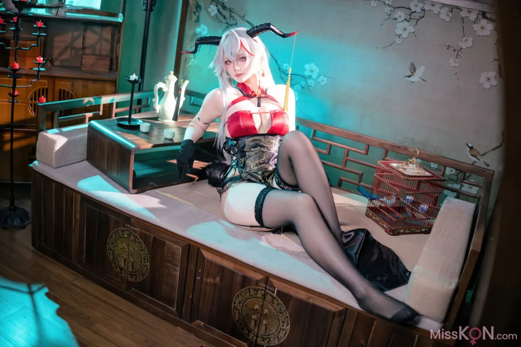 Coser@屿鱼: 碧蓝航线 埃吉尔旗袍 (50 ảnh)