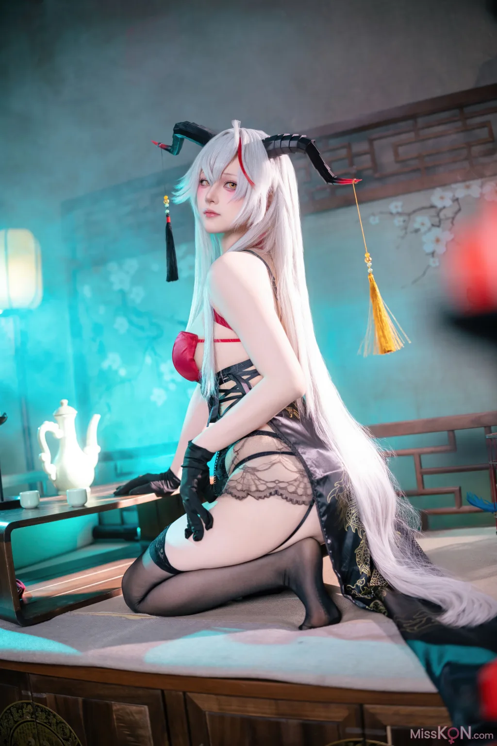 Coser@屿鱼: 碧蓝航线 埃吉尔旗袍 (50 ảnh)