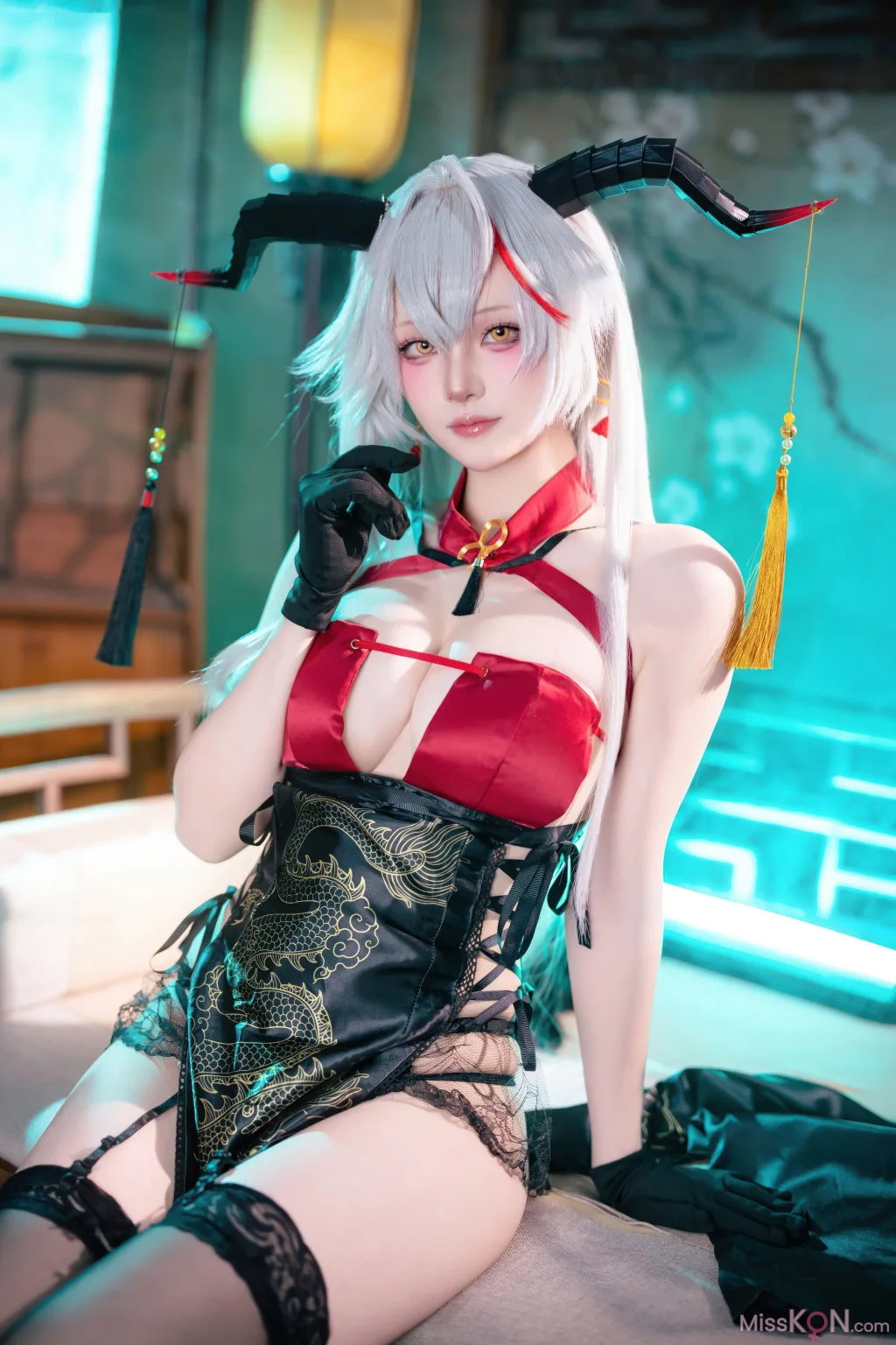 Coser@屿鱼: 碧蓝航线 埃吉尔旗袍 (50 photos)