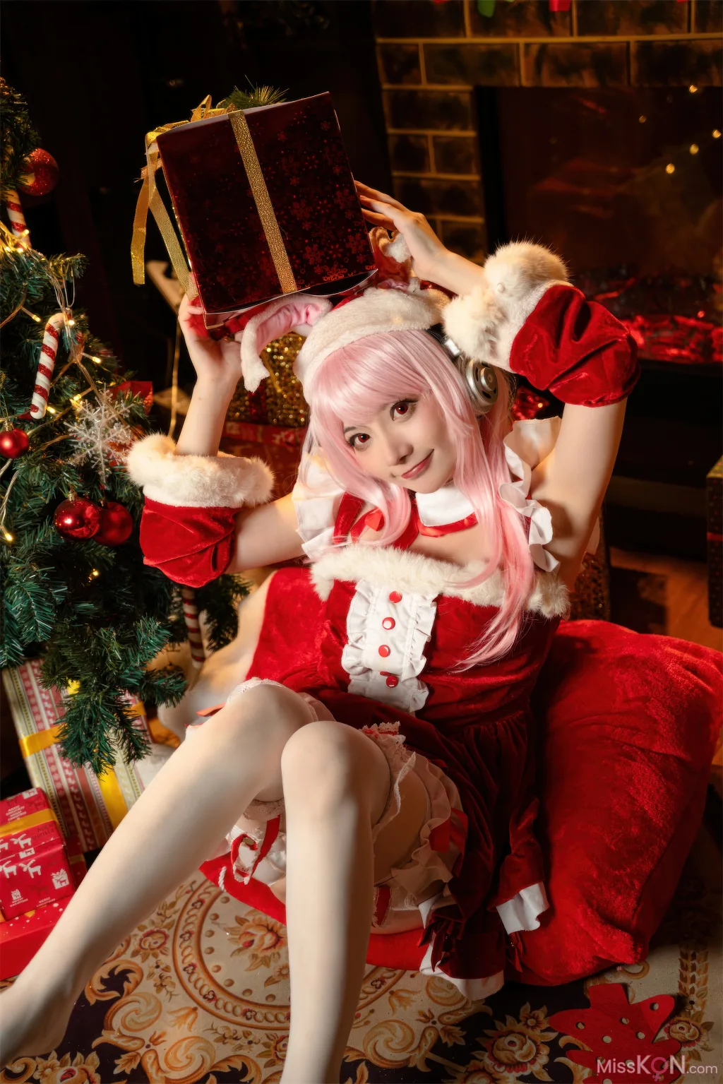 Coser@是三不是世w: 索尼子 圣诞 (44 ảnh)