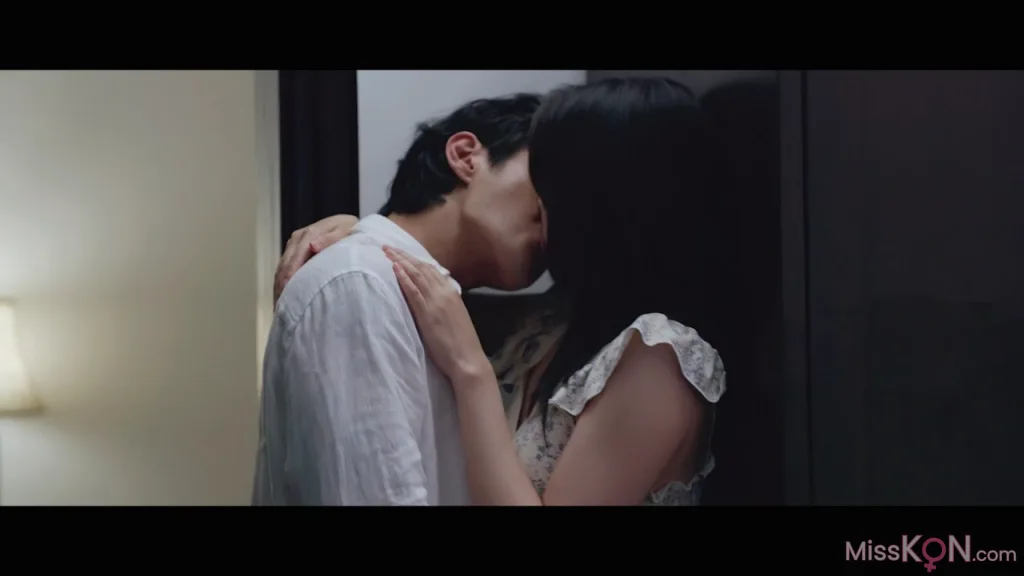 사이공 선셋 (2025) (33 ảnh )