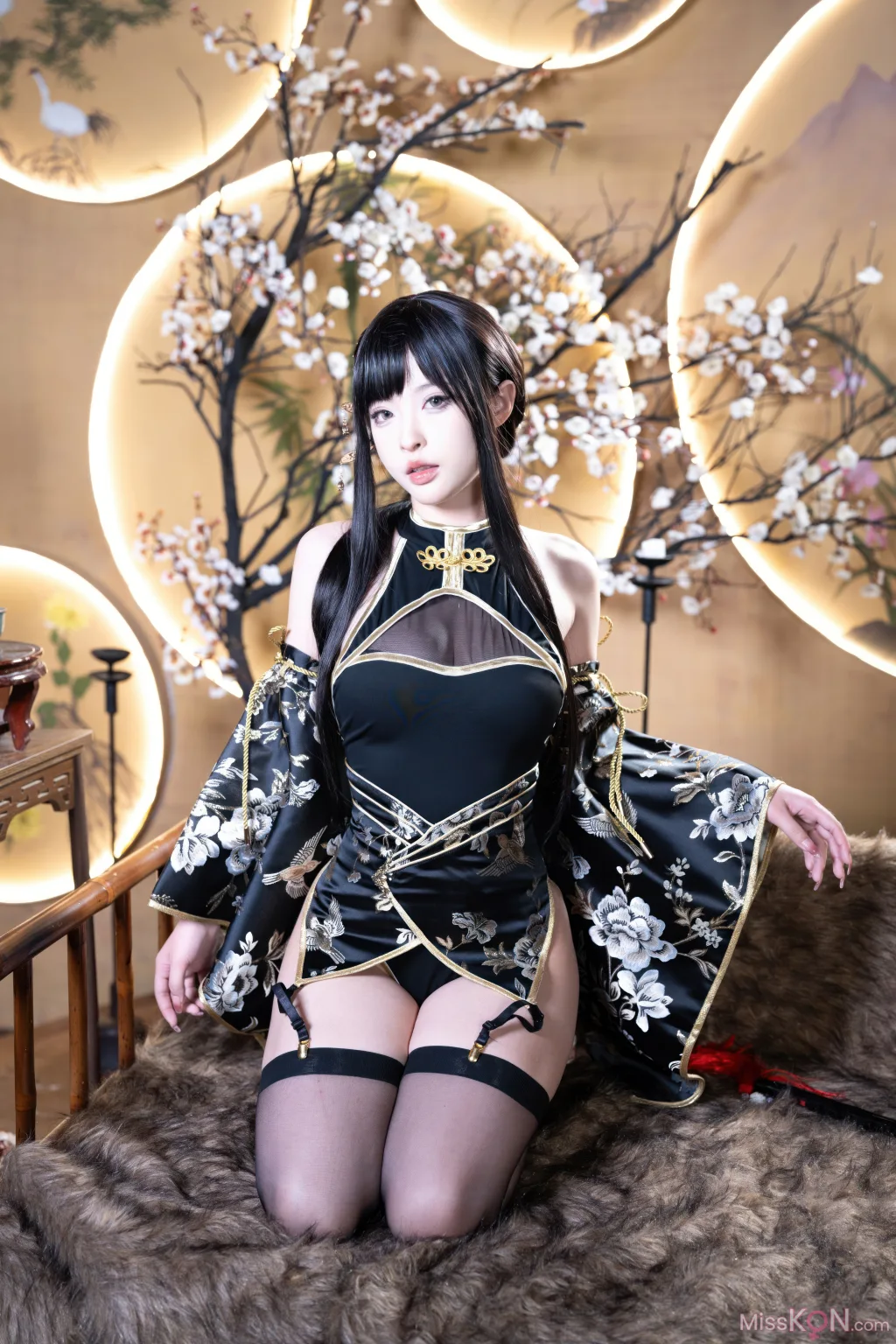 Coser@清水由乃: 金枝玉叶 (40 photos)