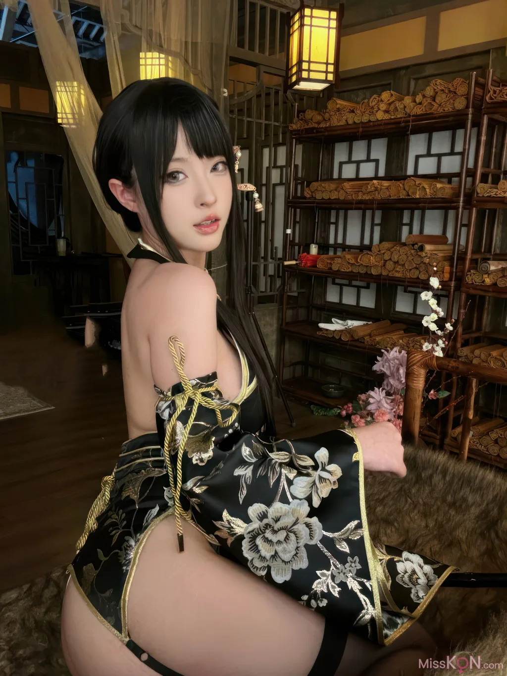 Coser@清水由乃: 金枝玉叶 (40 photos)