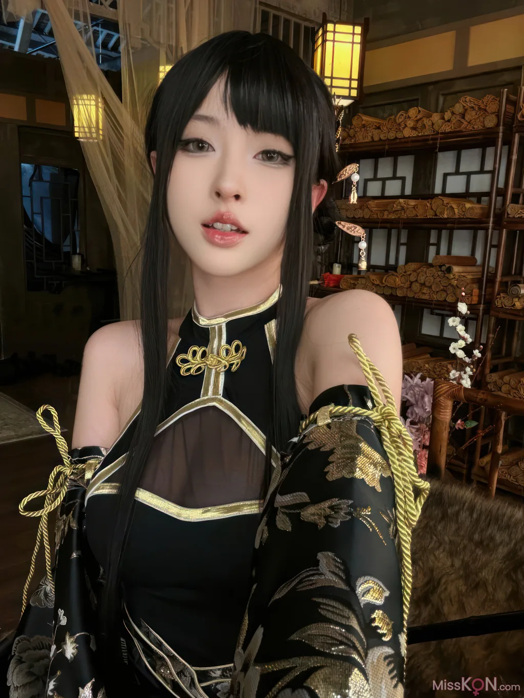 Coser@清水由乃: 金枝玉叶 (40 photos)