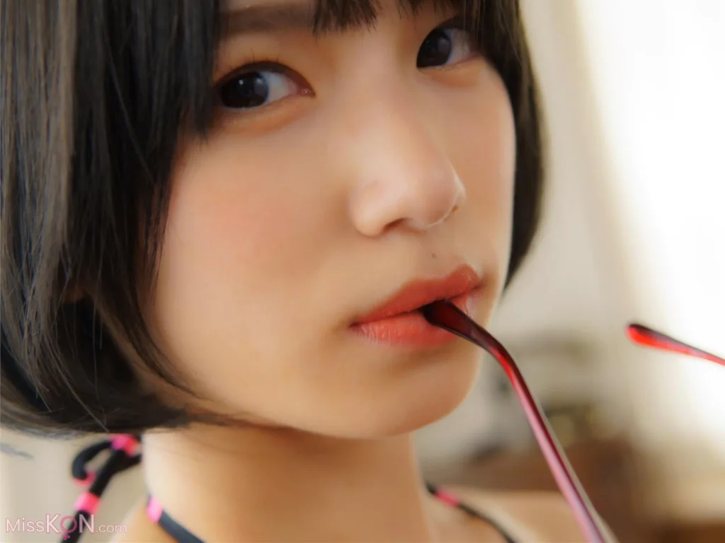 [JP] Riina Murakami (村上りいな): ニーハイソックスになりたくて (142 photos)