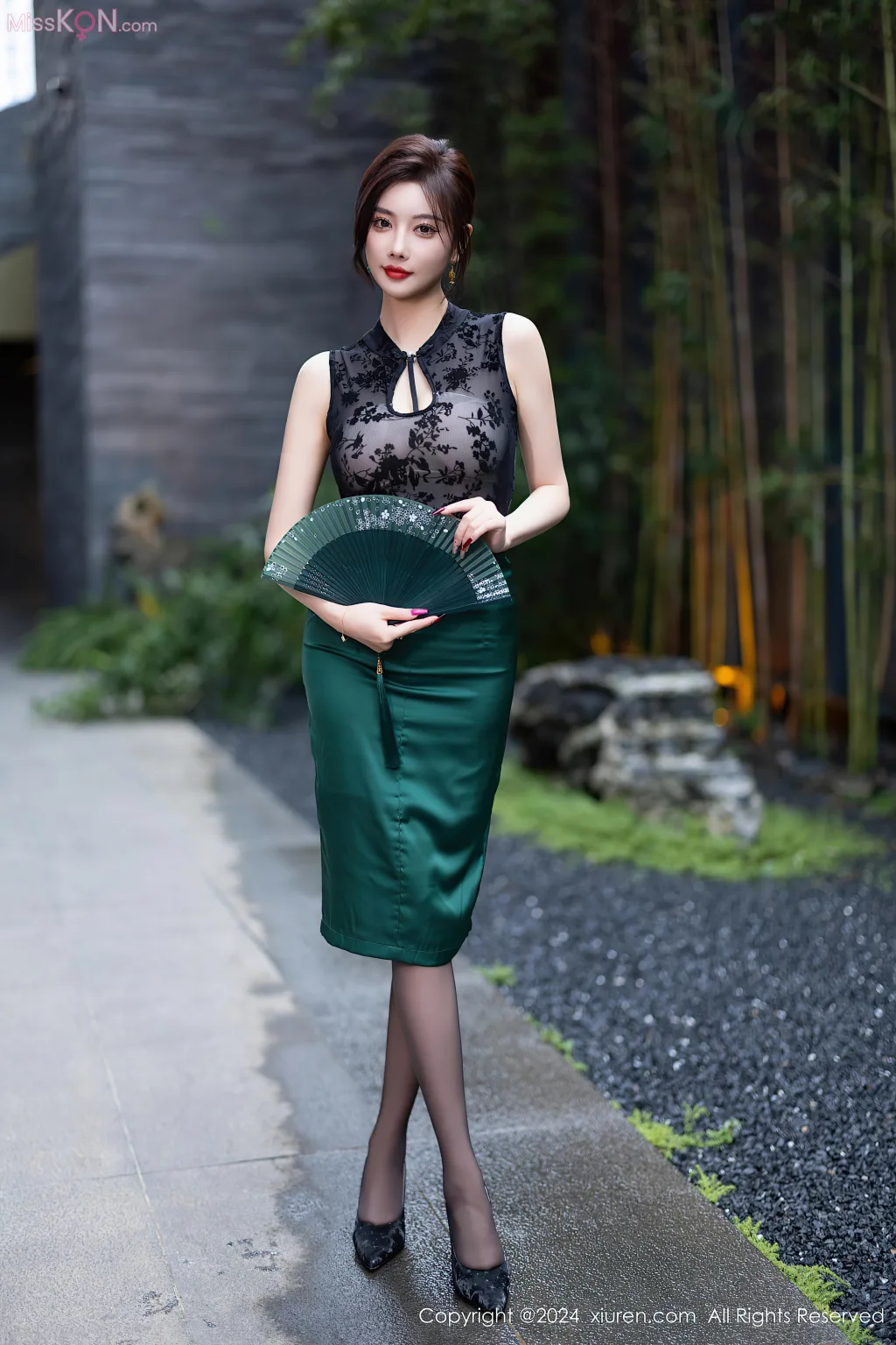 XIUREN No.9376 – 9390 (1174 photos) – Page 9