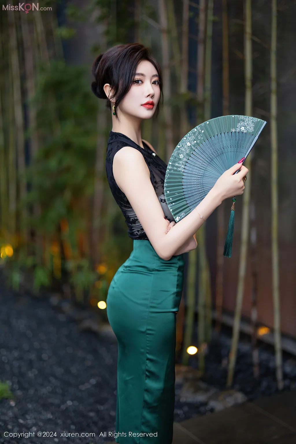XIUREN No.9376 – 9390 (1174 photos) – Page 9