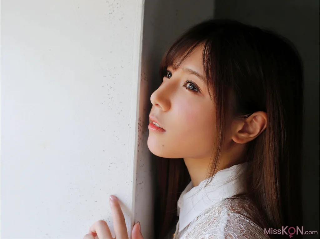 [JP] Asami Natsumoto (夏本あさみ): 週刊現代デジタル写真集 Sunshine (56 ảnh)