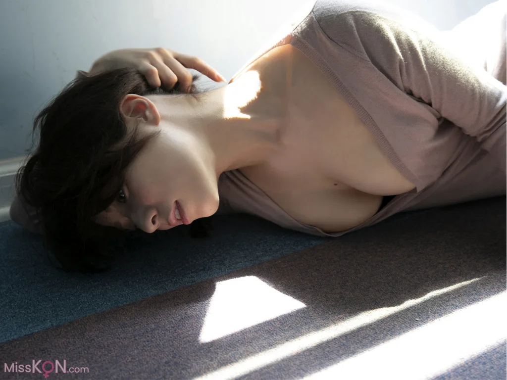 [JP] Mayu Koseta (小瀬田麻由): FRIDAY デジタル写真集 Perfect Nudy Vol.2 (31 photos)