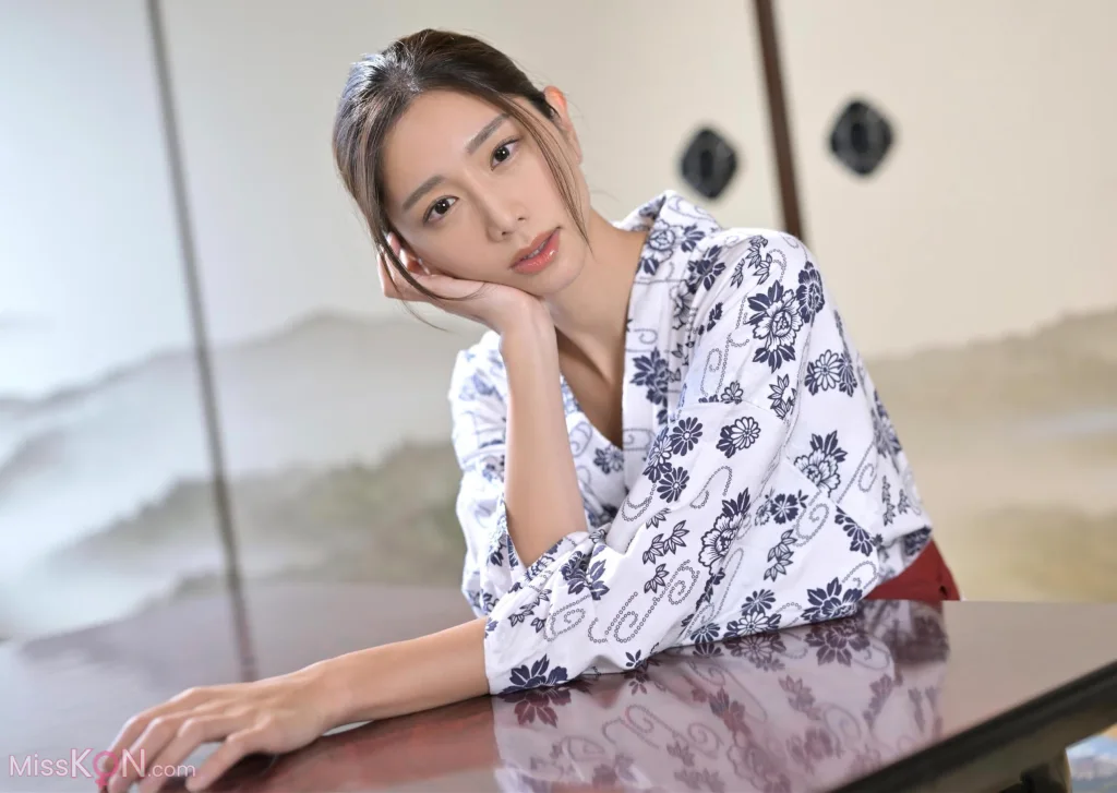 [JP] Saito Yasuyo (斎藤恭代): Exciting Girls デジタル写真集 Vol.3 (114 ảnh)