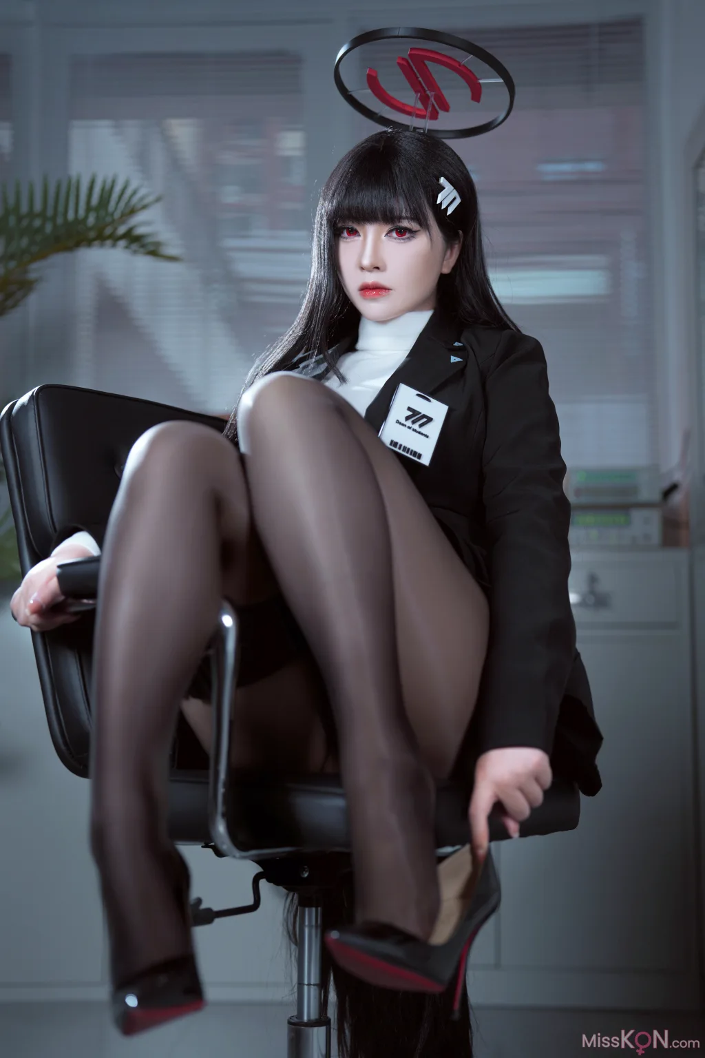 Coser@半半子: 碧蓝档案 调月莉音 (60 photos)