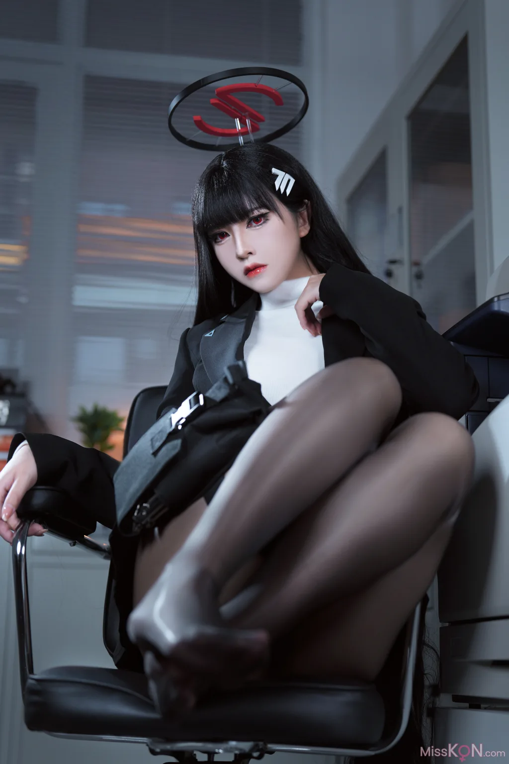 Coser@半半子: 碧蓝档案 调月莉音 (60 photos)
