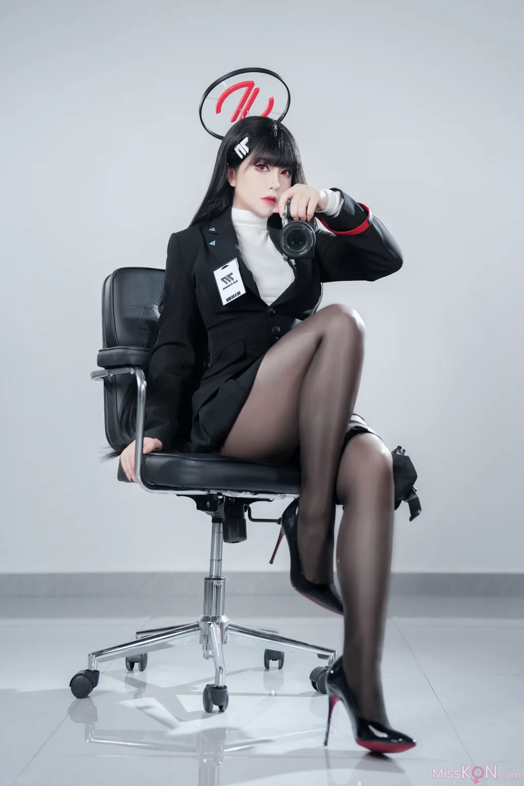 Coser@半半子: 碧蓝档案 调月莉音 (60 photos)