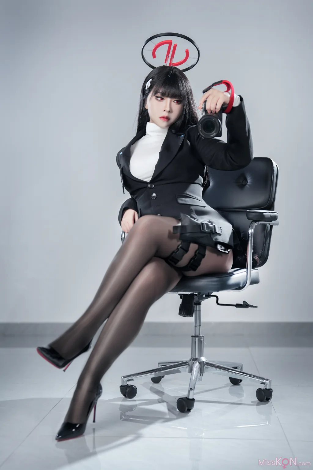 Coser@半半子: 碧蓝档案 调月莉音 (60 photos)