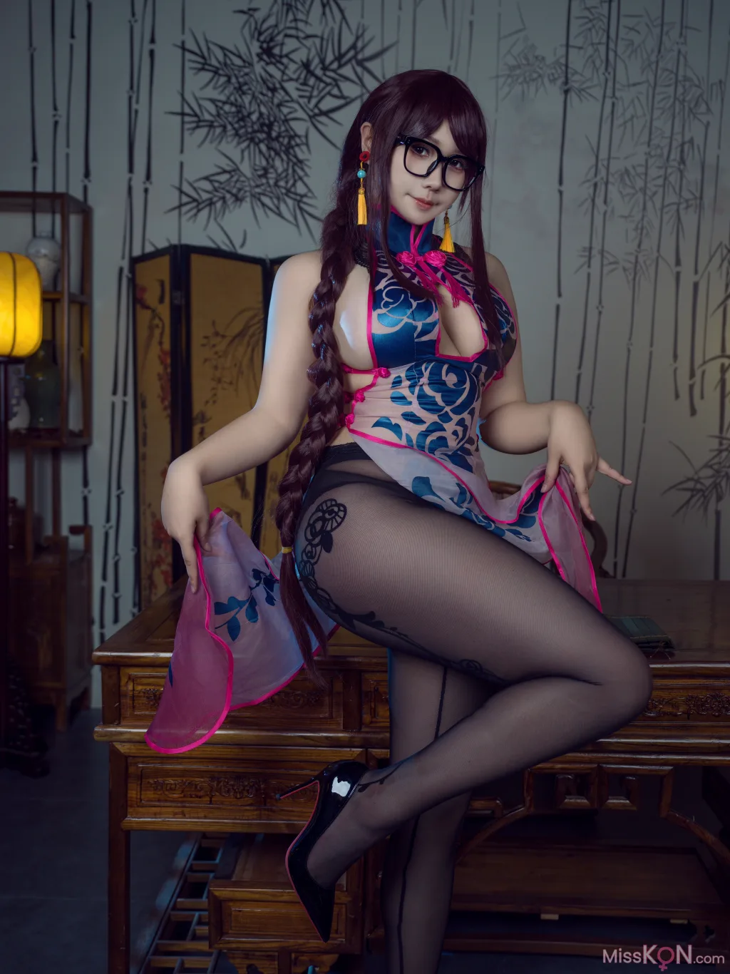 Coser@麻花麻花酱: FGO 虞美人 (24 photos)