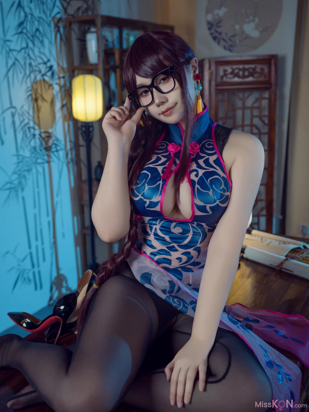 Coser@麻花麻花酱: FGO 虞美人 (24 photos)