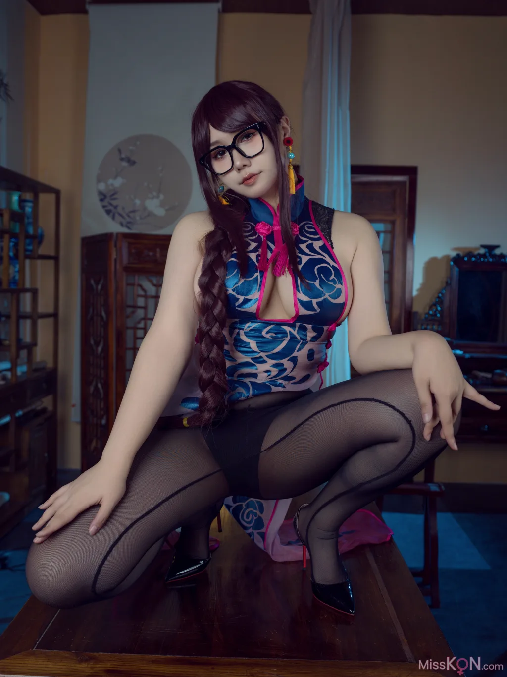 Coser@麻花麻花酱: FGO 虞美人 (24 photos)