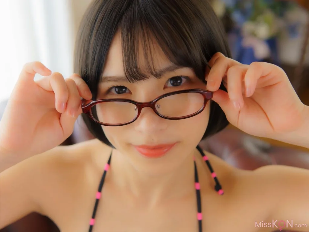 [JP] Riina Murakami (村上りいな): フェティッシュ写真集 『ニーハイソックスになりたくて』 (エンタメ娯楽ちゃんねる) (142 photos)