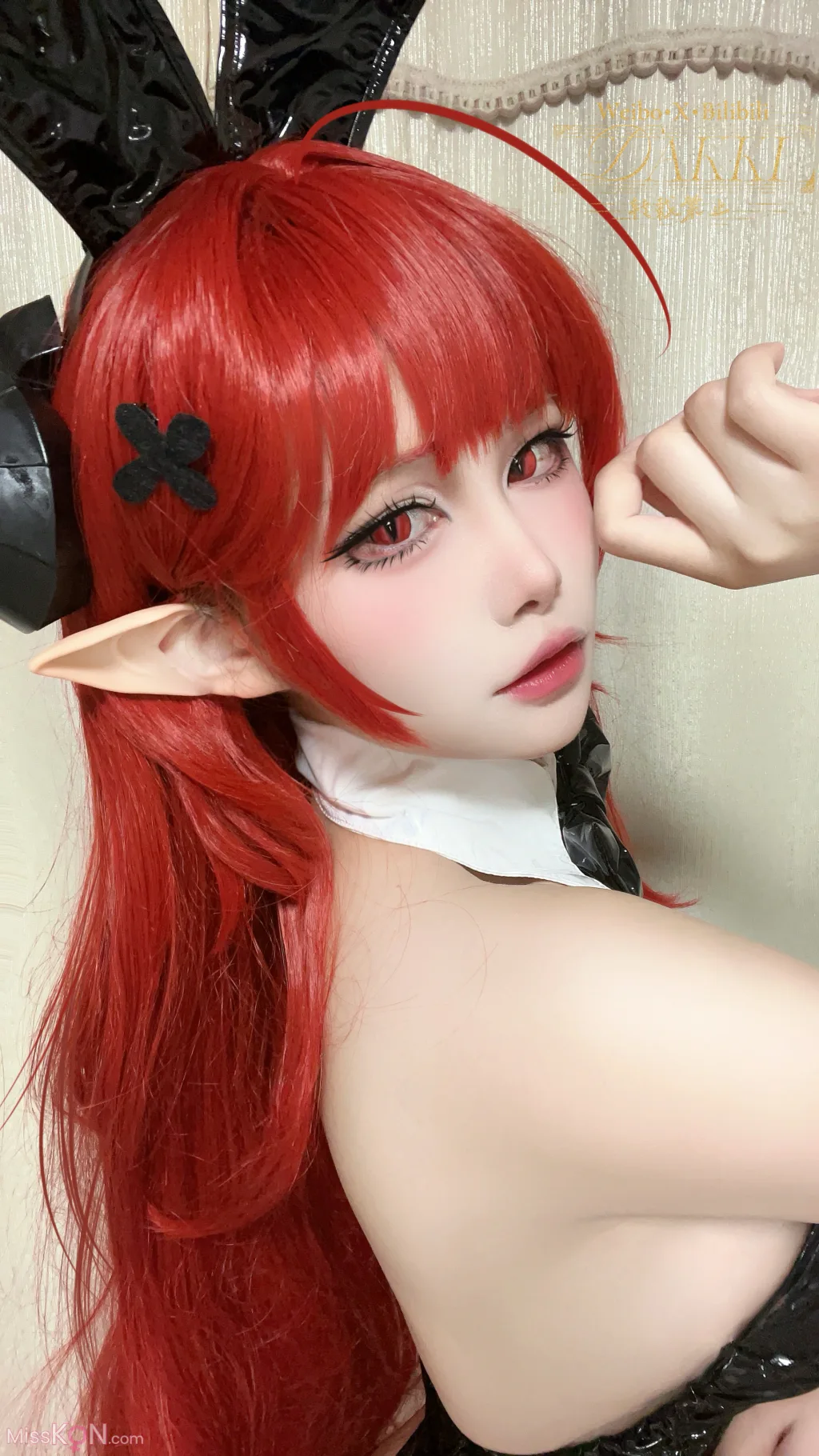 Coser@Dakki伊: 碧蓝航线兴登堡自拍 (27 photos)