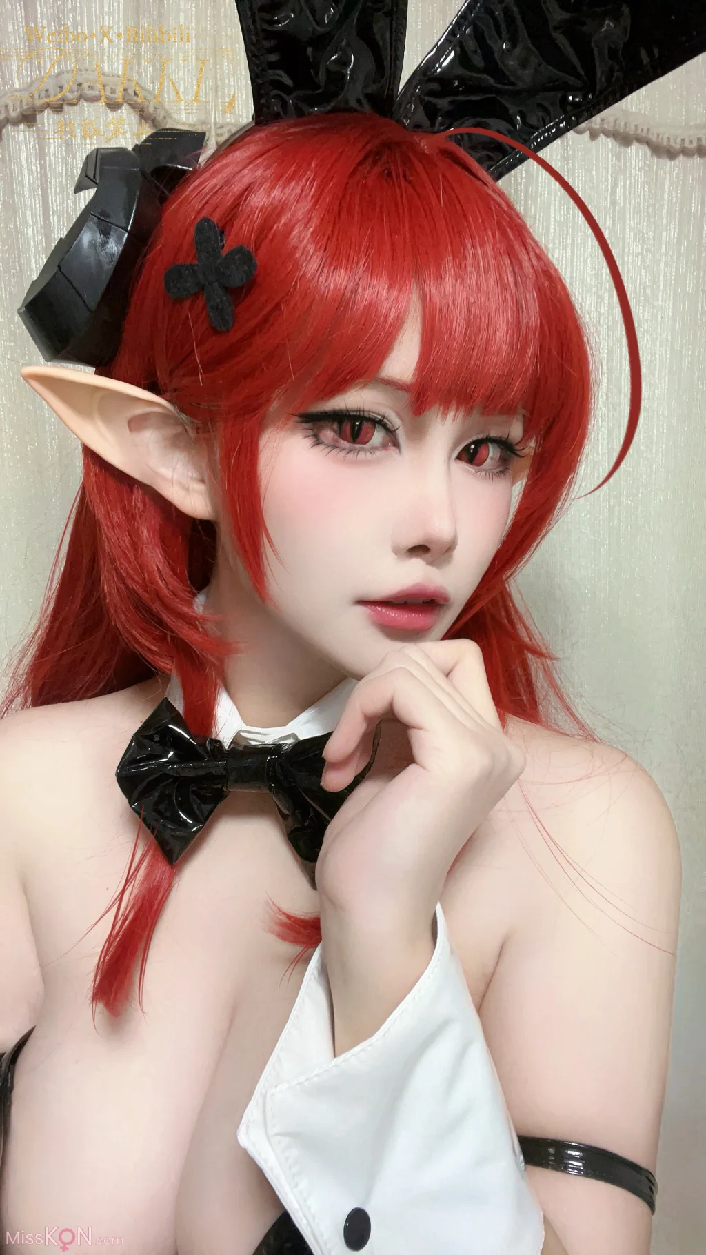 Coser@Dakki伊: 碧蓝航线兴登堡自拍 (27 photos)