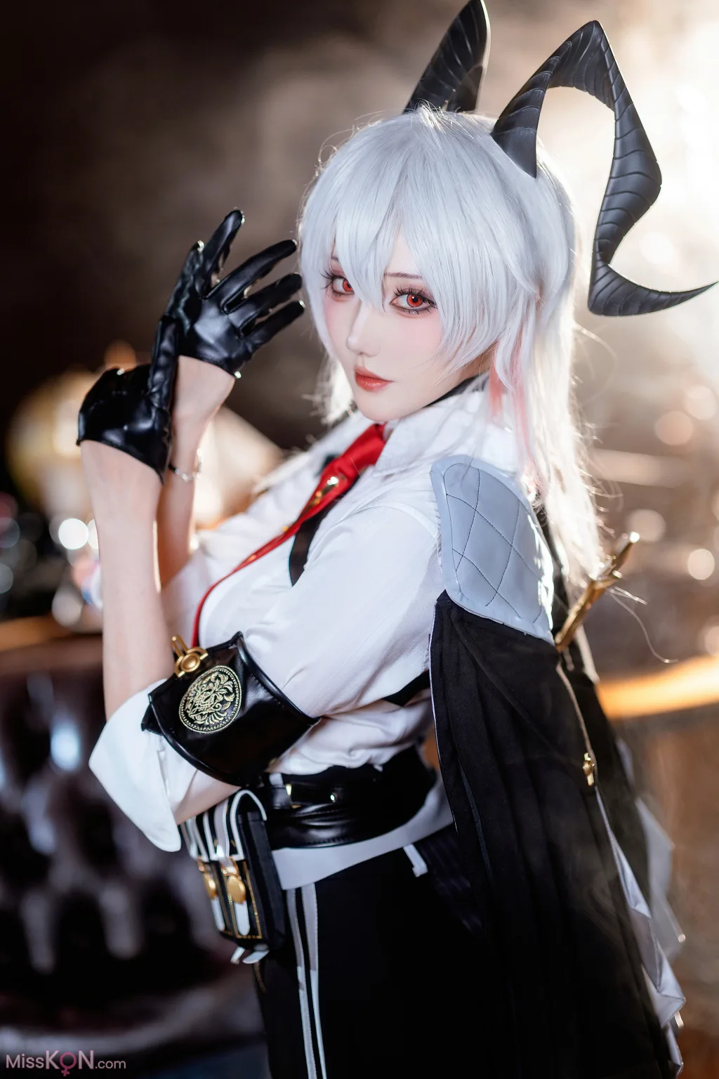 Coser@瓜希酱: 鸣潮 赞妮 (20 photos)