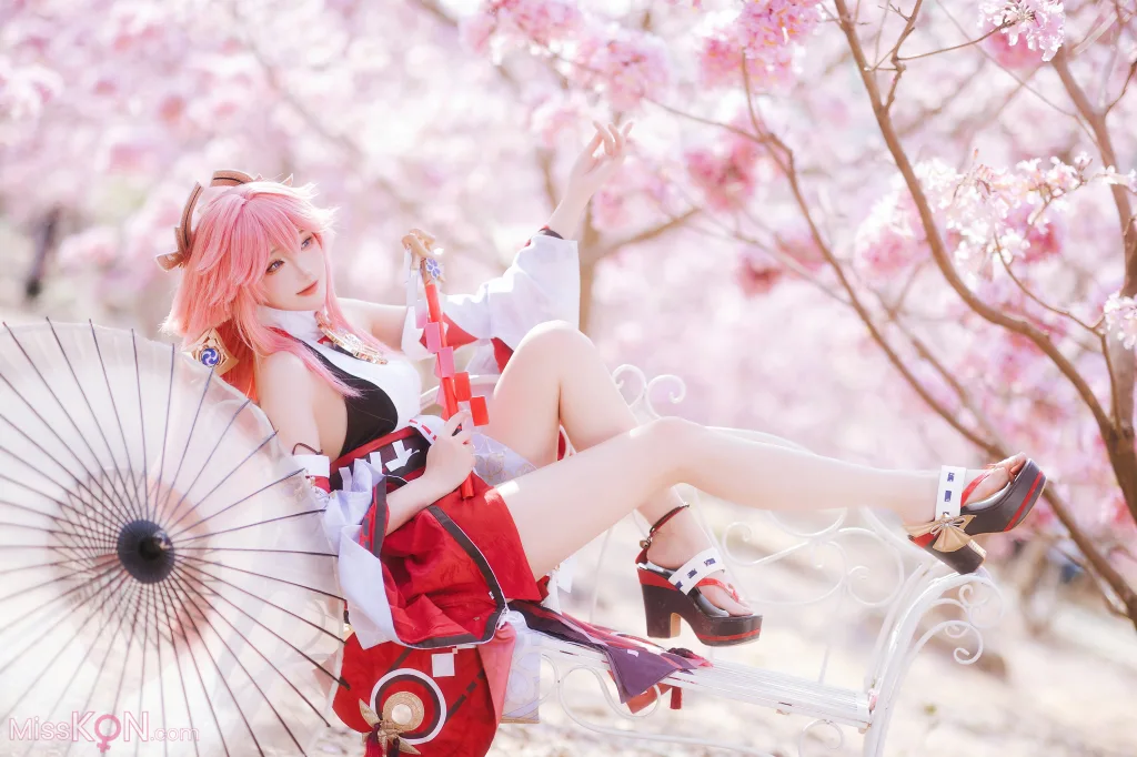 Coser@瓜希酱: 原神 八重神子 (20 photos)