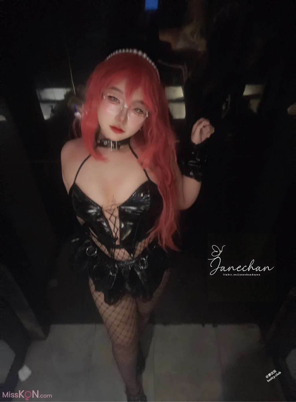 Coser@Nyanchan: 顶级肉感福利姬 汁水充沛 (289 photos + 2 videos)