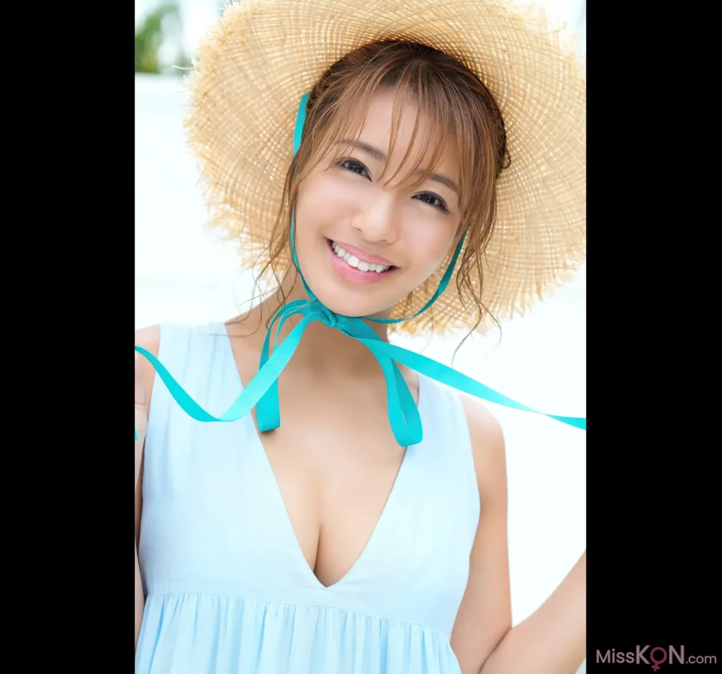 [JP] Hashimoto Rina (橋本梨菜): FRIDAY デジタル写真集 『小麦色サマーガール！ Vol.1』 (63 photos)