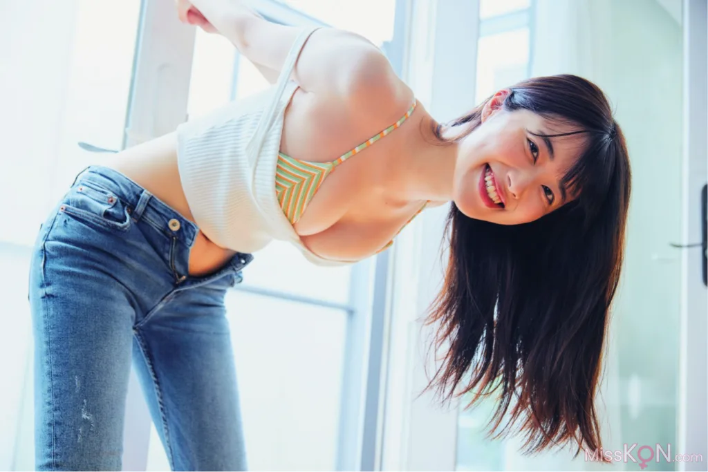 [JP] Sugimoto Mariri (杉本愛莉鈴): FLASH 2024.09.03 未掲載写真 (6 photos)